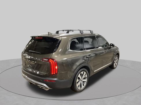 Used 2022 Kia Telluride EX w/ EX Premium Package FWD image 15