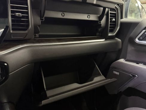 Certified 2025 Chevrolet Silverado 1500 RST w/ Rally Edition image 18