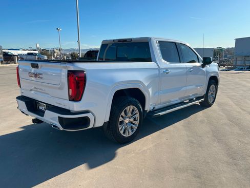 Used 2024 GMC Sierra 1500 Denali AWD/4WD image 6