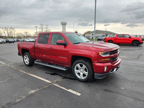 Used 2018 Chevrolet Silverado 1500 LT w/ All Star Edition image 9