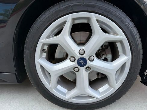 Used 2013 Ford Focus ST image 14