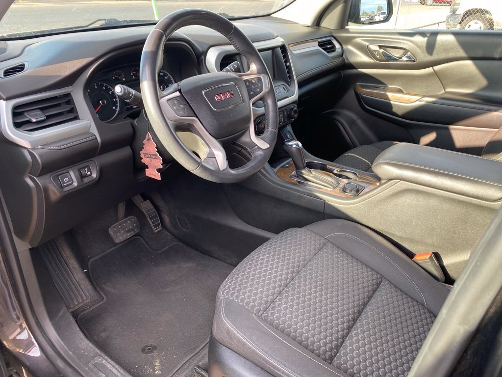 Used 2017 GMC Acadia SLE w/ Driver Alert Package I FWD image 6