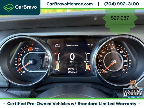 Used 2023 Jeep Wrangler Unlimited Sahara AWD/4WD image 31