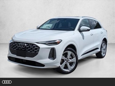 New 2026 Audi Q5 Premium Plus image 1