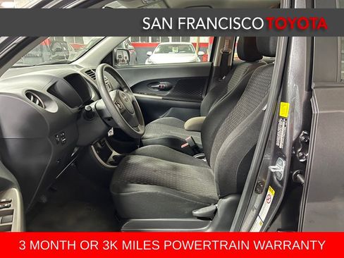 Used 2011 Scion xD image 10