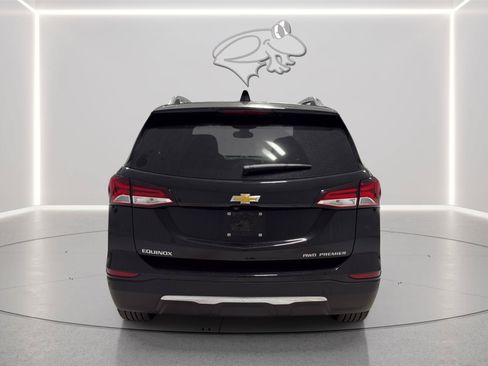 Used 2023 Chevrolet Equinox Premier AWD/4WD image 4