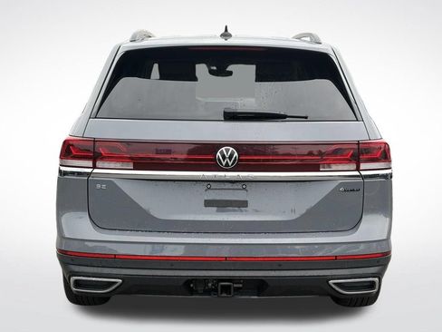 Used 2025 Volkswagen Atlas SE AWD/4WD image 7