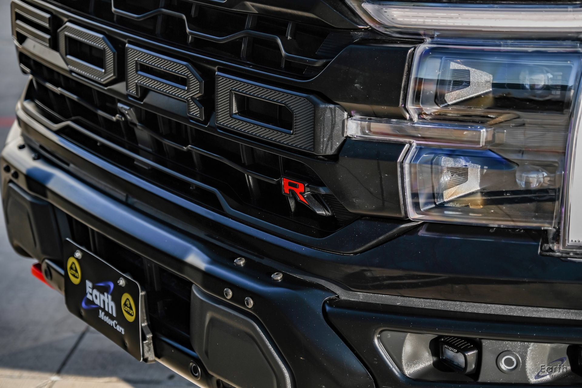Used 2025 Ford F150 Raptor w/ Equipment Group 803A Raptor R AWD/4WD image 28