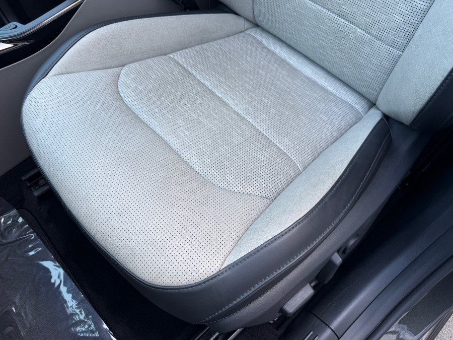 Used 2024 Kia Niro Wave FWD image 22