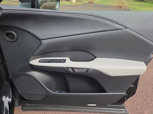 Certified 2024 Lexus RX 350 Premium w/ Accessory Package (Z1) image 17