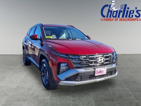 Used 2025 Hyundai Tucson SEL image 3