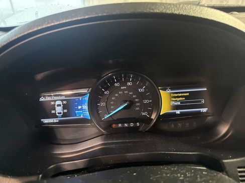 Used 2019 Ford Explorer Limited w/ Class III Trailer Tow Package image 23