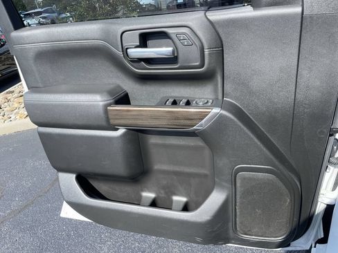 Used 2021 Chevrolet Silverado 1500 RST AWD/4WD image 19