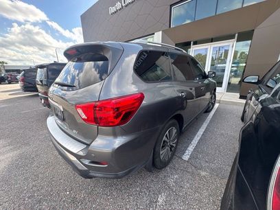 Used 2020 Nissan Pathfinder SV
