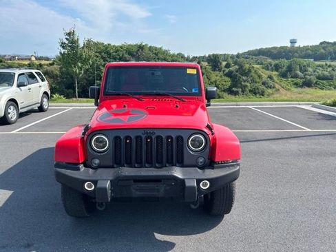 Used 2018 Jeep Wrangler Sport AWD/4WD image 8