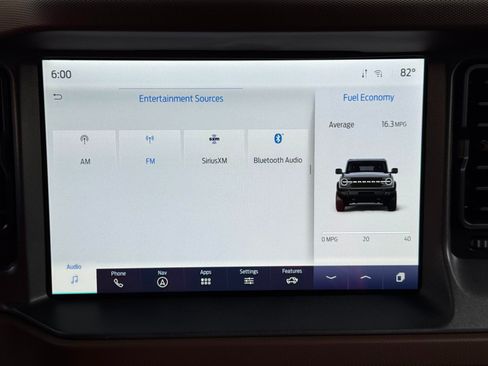 Used 2024 Ford Bronco Outer Banks AWD/4WD image 28