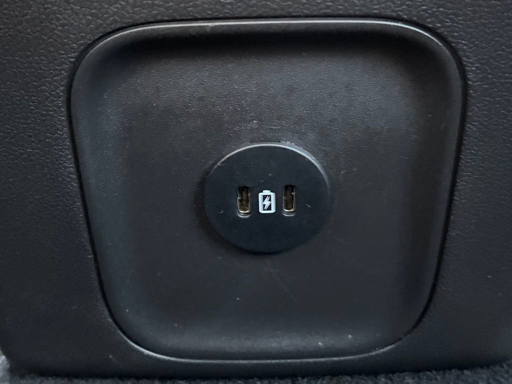 Used 2025 Ford Escape ST-Line AWD/4WD image 14