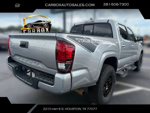 Used 2021 Toyota Tacoma SR w/ SR Convenience Package RWD image 5