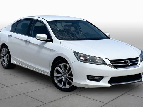 Used 2015 Honda Accord Sport image 3