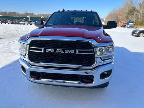 Used 2019 RAM 3500 Tradesman w/ Chrome Appearance Group image 9