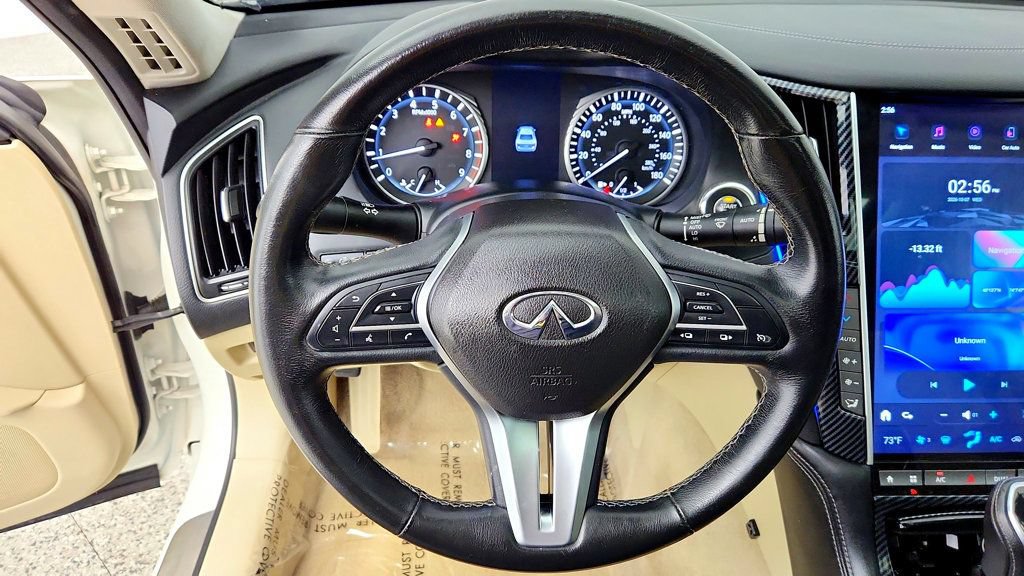 Used 2019 INFINITI Q50 Luxe w/ Essential Package (3.0T Luxe) AWD/4WD image 14