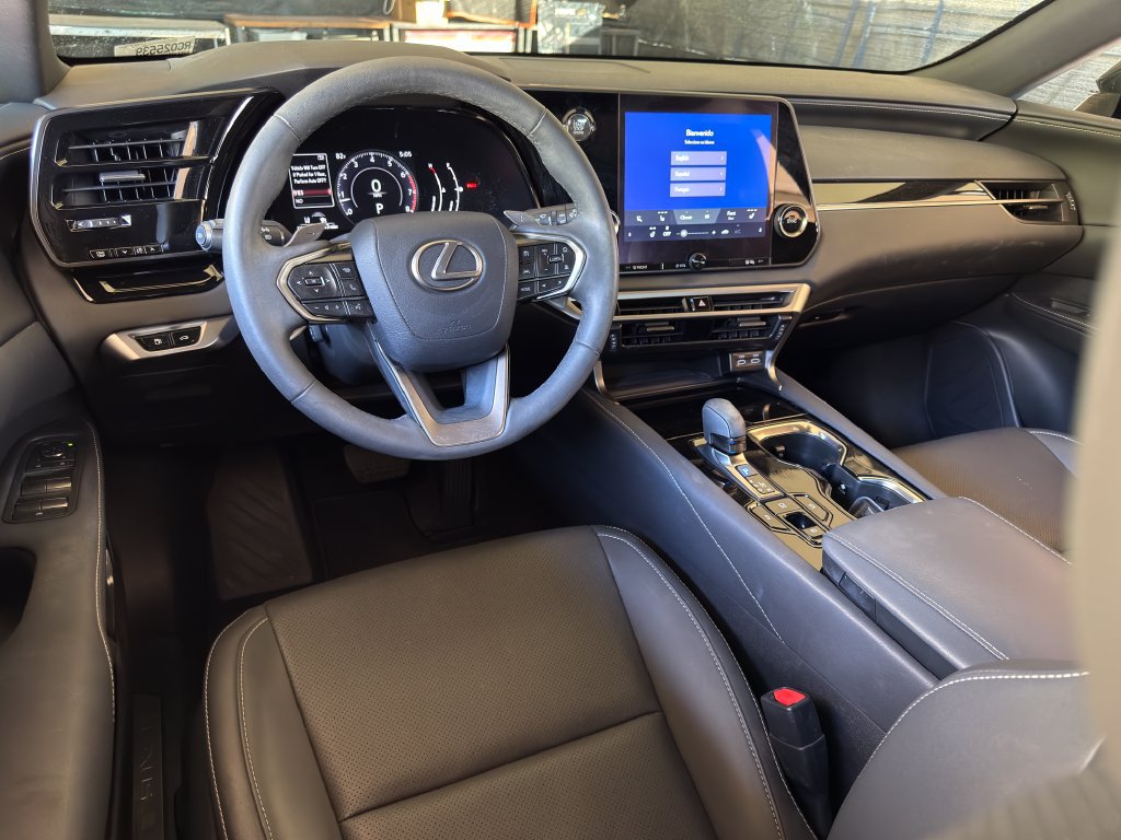 Used 2024 Lexus RX 350 FWD w/ Technology Package image 10