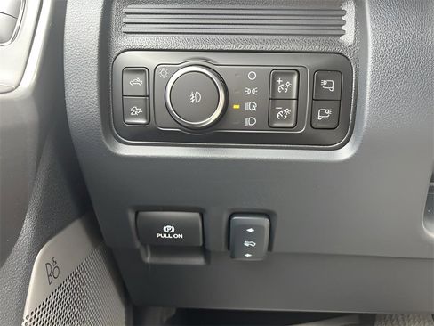 New 2026 Ford F250 Lariat w/ Black Appearance Package image 20