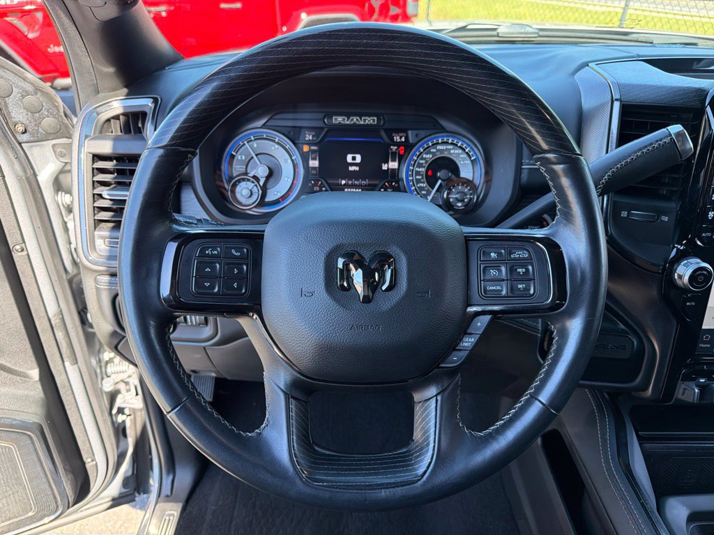 Used 2022 RAM 3500 Limited AWD/4WD image 15