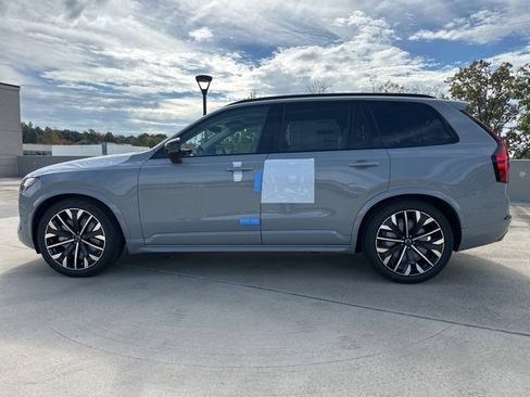 New 2026 Volvo XC90 B6 Ultra image 4