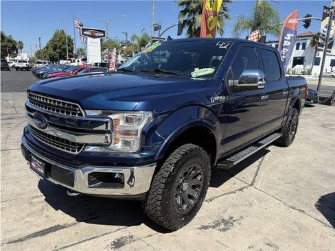 Used 2018 Ford F150 Lariat w/ Equipment Group 502A Luxury AWD/4WD image 3