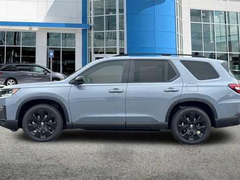 New 2026 Honda Pilot Black Edition image 2