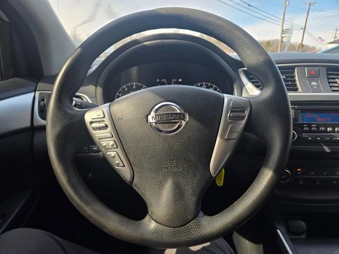 Used 2017 Nissan Sentra S w/ S Style Package FWD image 39