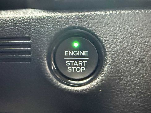 Used 2019 Ford Ranger Lariat w/ Equipment Group 501A Mid image 29