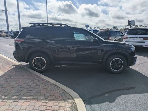 Used 2023 Nissan Pathfinder Rock Creek image 4