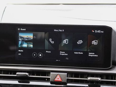 New 2026 Kia Sportage EX FWD image 16