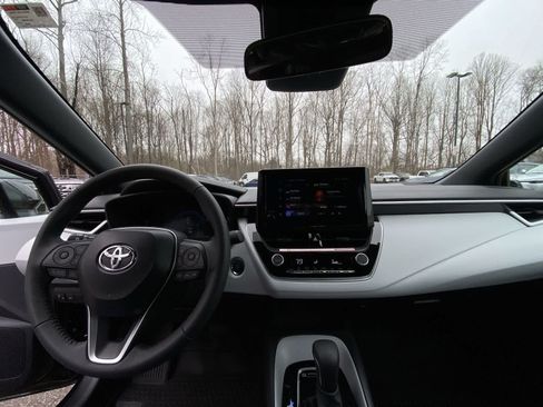 Certified 2026 Toyota Corolla SE FWD image 18