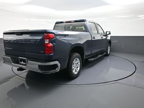Used 2020 Chevrolet Silverado 1500 LT w/ Convenience Package image 3