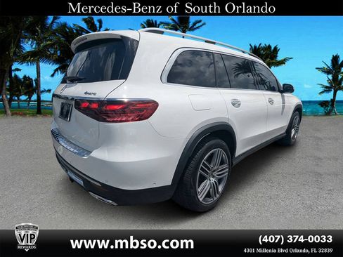 Certified 2024 Mercedes-Benz GLS 450 4MATIC image 17