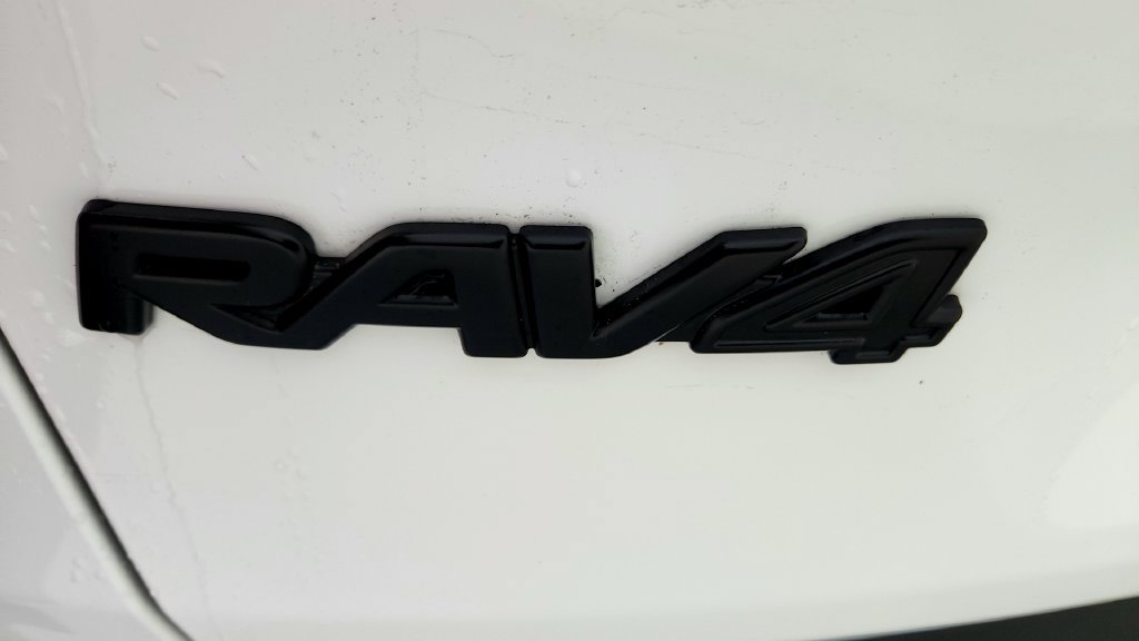 Used 2023 Toyota RAV4 XLE w/ Convenience Package AWD/4WD image 13