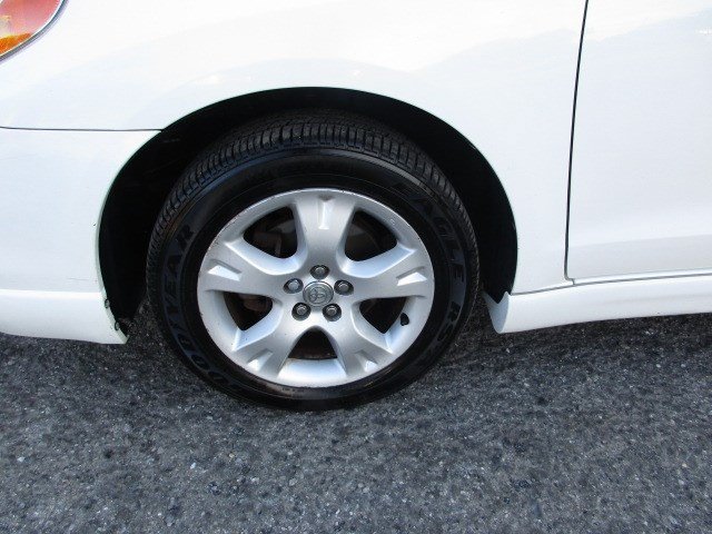 Used 2008 Toyota Matrix XR FWD image 13
