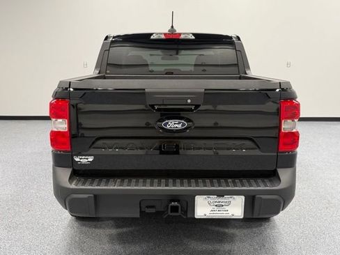 Certified 2025 Ford Maverick XL FWD image 12