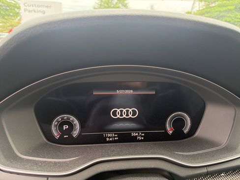 Certified 2023 Audi SQ5 Premium Plus w/ Premium Plus Package AWD/4WD image 2