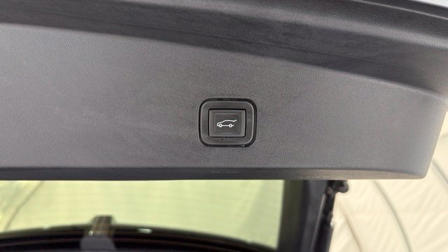 Used 2024 Cadillac Lyriq Sport w/ LPO, Floor Liner Package RWD image 6