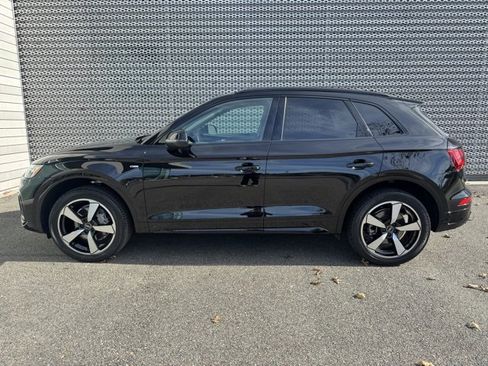 Certified 2023 Audi Q5 2.0T Premium Plus image 2