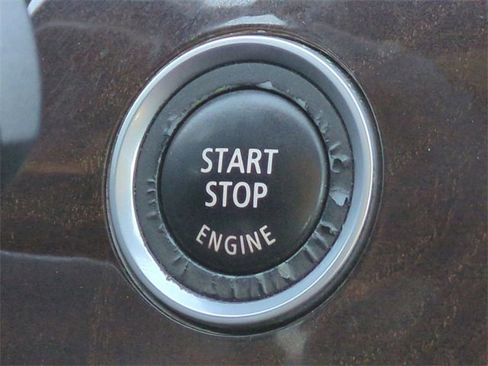 Used 2010 BMW Z4 sDrive30i image 23