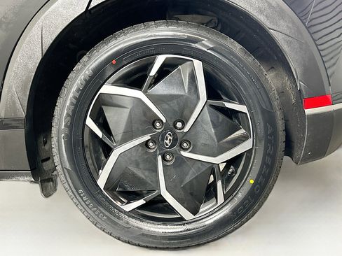 Used 2024 Hyundai Ioniq 5 SEL image 11