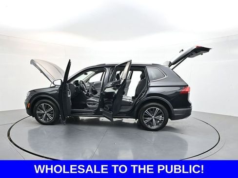 Used 2018 Volkswagen Tiguan SEL Premium FWD image 37