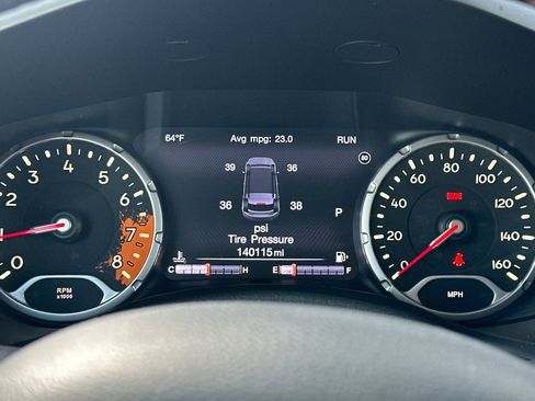 Used 2015 Jeep Renegade Trailhawk w/ Cold Weather Group image 20