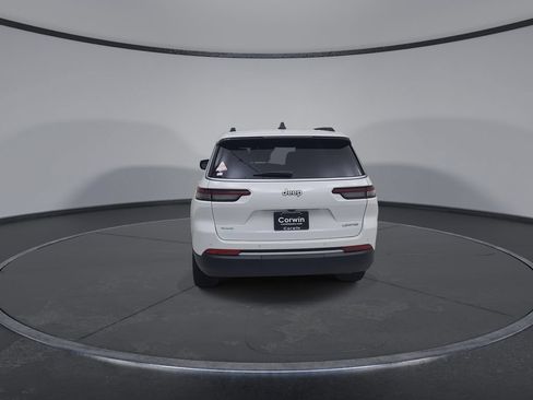 New 2026 Jeep Grand Cherokee L Limited AWD/4WD image 13