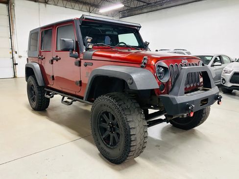 Used 2009 Jeep Wrangler Unlimited X RWD image 4